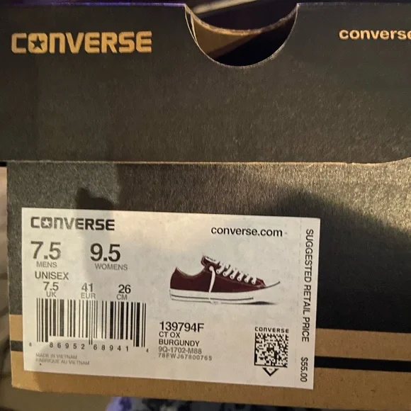 Converse Burgundy Low-Top Sneakers - Picture 3 of 3